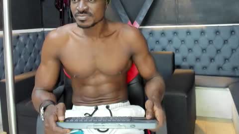 terranze_z online show from November 8, 9:35 pm