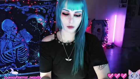 Snapshot of terror_candy chatting on January 27, 3:47 am CRY BABY online show from January 27, 3:47 am