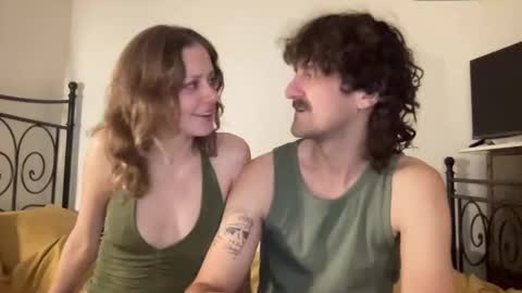 terry and elanor online show from November 3, 2:02 am