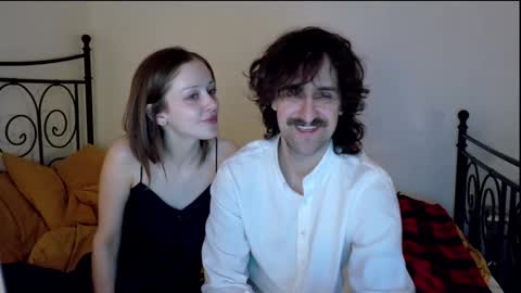 terry and elanor online show from December 16, 3:33 am