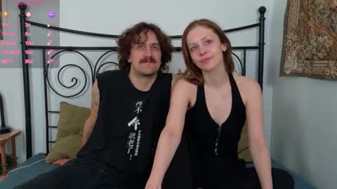 Snapshot of terry_and_elanor chatting on January 17, 1:54 am terry and elanor online show from January 17, 1:54 am