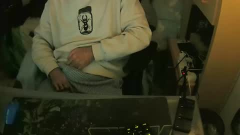 terwosdex online show from December 15, 4:33 pm