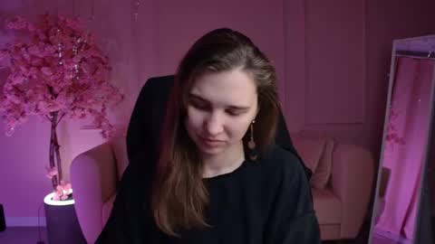 Tessa online show from May 31, 5:15 am