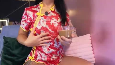 Tessa online show from June 8, 9:31 am