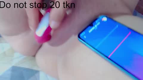 Snapshot of tessayleo_13 chatting on March 1, 3:38 pm tessa y leo online show from March 1, 3:38 pm