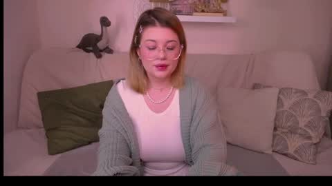 Snapshot of tesspleasure chatting on January 22, 3:31 am TESSA online show from January 22, 3:31 am