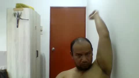 Snapshot of tested123 chatting on February 25, 10:14 am yours online show from February 25, 10:14 am