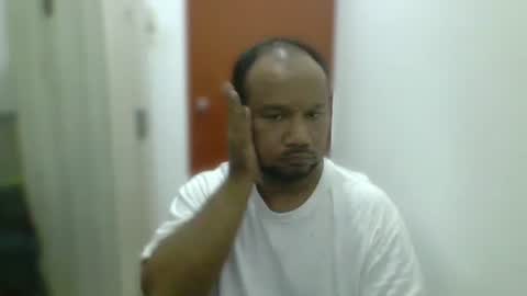 Snapshot of tested123 chatting on March 11, 2:56 pm yours online show from March 11, 2:56 pm