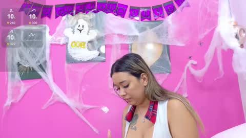  Madisson  online show from October 22, 12:27 pm