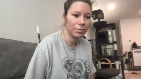 Daphne Summers online show from June 9, 6:19 pm