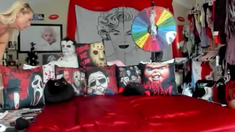 peachy online show from October 26, 7:53 pm