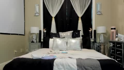 peachy online show from March 29, 7:36 pm