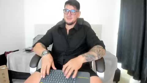 teylor creed online show from October 18, 9:04 pm