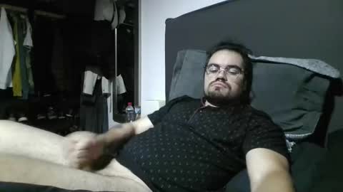 Tezeex online show from April 18, 7:01 am