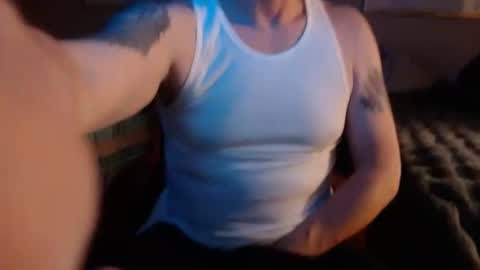 Snapshot of tgrizzthestarseed chatting on January 7, 6:49 am tgrizzthestarseed online show from January 7, 6:49 am