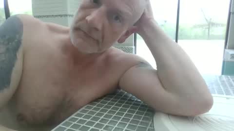 tgrizzthestarseed online show from May 19, 12:49 am