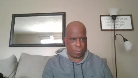 thadax197 online show from February 26, 7:35 pm