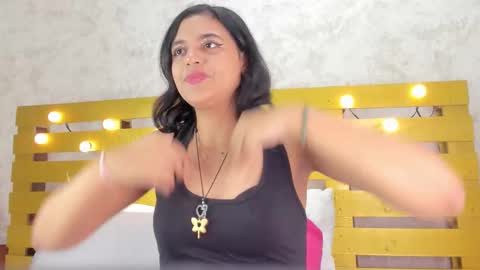 Snapshot of thalia888_ chatting on September 9, 7:24 pm thalia888_ online show from September 9, 7:24 pm