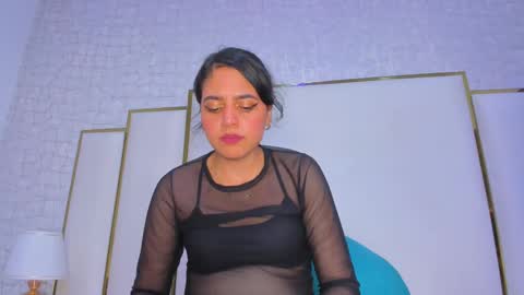 Snapshot of thalia888_ chatting on November 22, 7:13 pm thalia888_ online show from November 22, 7:13 pm