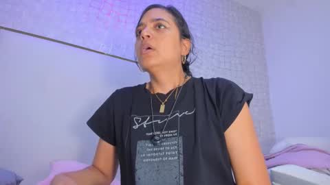 thalia888_ online show from February 18, 7:10 pm