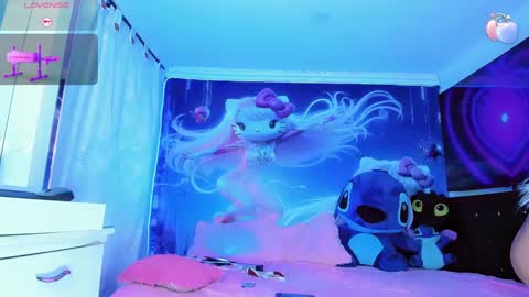 Thalia Girl online show from September 9, 4:23 am