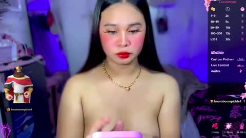 Ms. Thalia online show from February 20, 6:41 pm