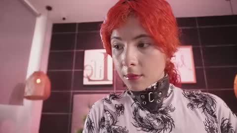 Thalia online show from December 17, 12:33 pm