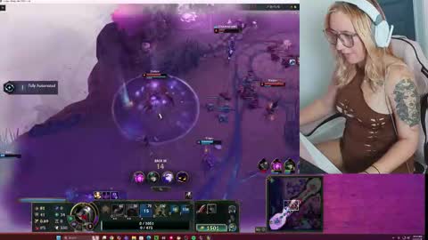 Snapshot of thaliacollinsss chatting on February 12, 4:24 pm thaliacollinsss online show from February 12, 4:24 pm