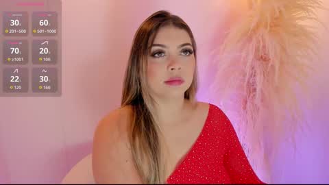 Snapshot of thaliafox_ chatting on November 11, 6:52 pm Thalia online show from November 11, 6:52 pm