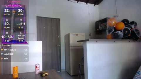 thaliana online show from October 29, 5:47 pm