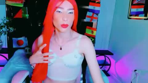 thamara_roberts online show from June 25, 1:27 am