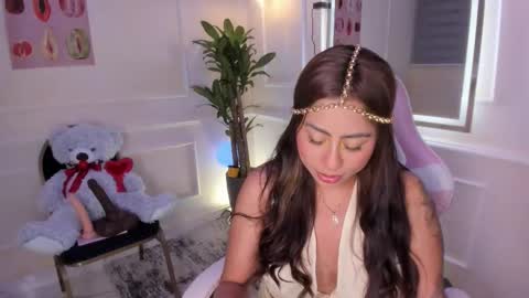 Snapshot of thamaragen_ chatting on February 13, 11:23 pm tamara gen online show from February 13, 11:23 pm