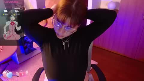   online show from December 3, 11:02 pm