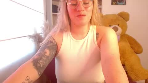   online show from January 16, 8:36 pm