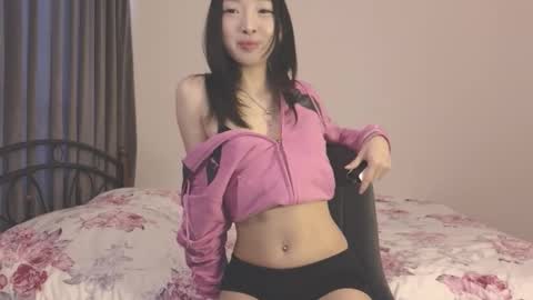 thanos_world1321002 online show from October 5, 5:50 am