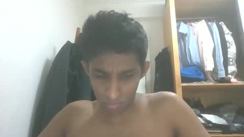 Snapshot of tharaka8931 chatting on November 15, 11:29 am Sameera2480 online show from November 15, 11:29 am