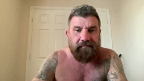 ThatGuyBearded online show from January 16, 11:37 pm