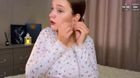 Alice online show from October 12, 9:41 am