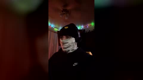 A online show from December 16, 2:55 pm