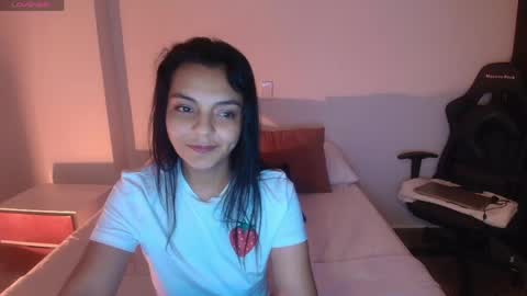 Paola online show from April 22, 9:38 pm