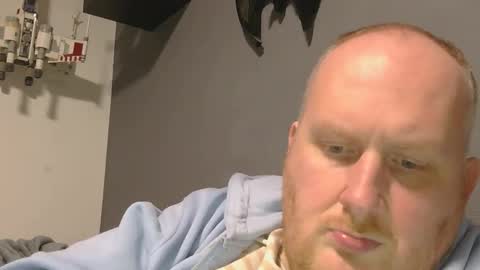 the007146368 online show from March 1, 10:56 pm