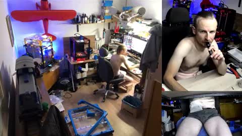 Michal online show from November 22, 6:18 pm