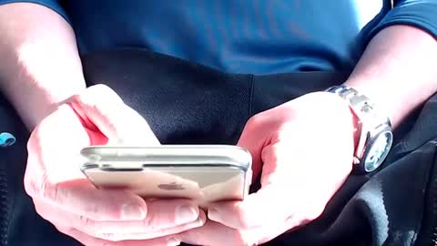 Snapshot of the1pocketrocket chatting on March 2, 12:01 pm the1pocketrocket online show from March 2, 12:01 pm