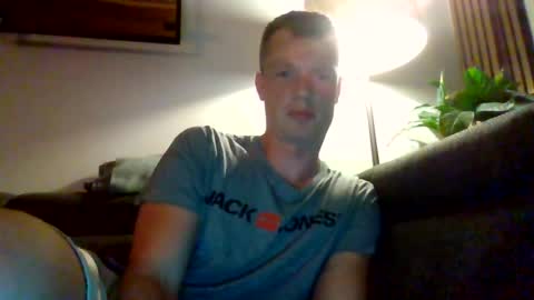 Dennis online show from July 11, 9:27 pm