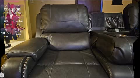 Snapshot of the_alpha_dog_xxx chatting on January 6, 2:48 am the_alpha_dog_xxx online show from January 6, 2:48 am