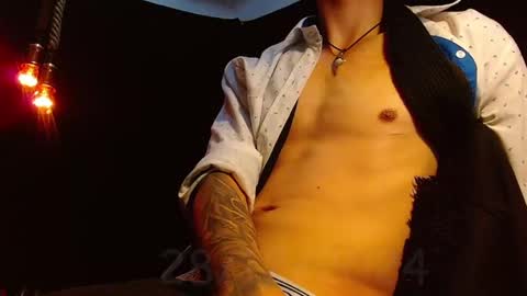 GIORGGIO online show from December 29, 8:04 pm