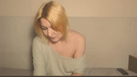 Eva online show from March 8, 10:57 pm