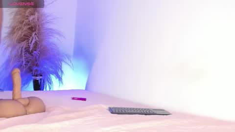 sofia online show from November 29, 12:02 am