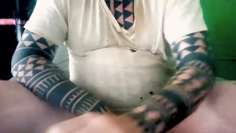 chrisy online show from July 28, 7:26 pm