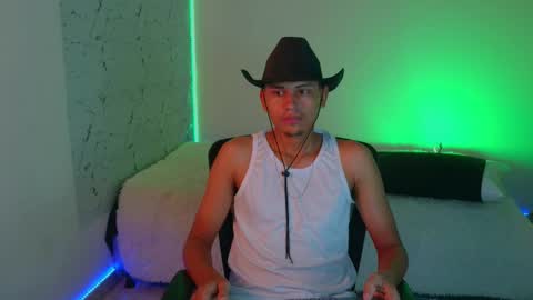 Sean OPry   online show from December 1, 12:43 pm